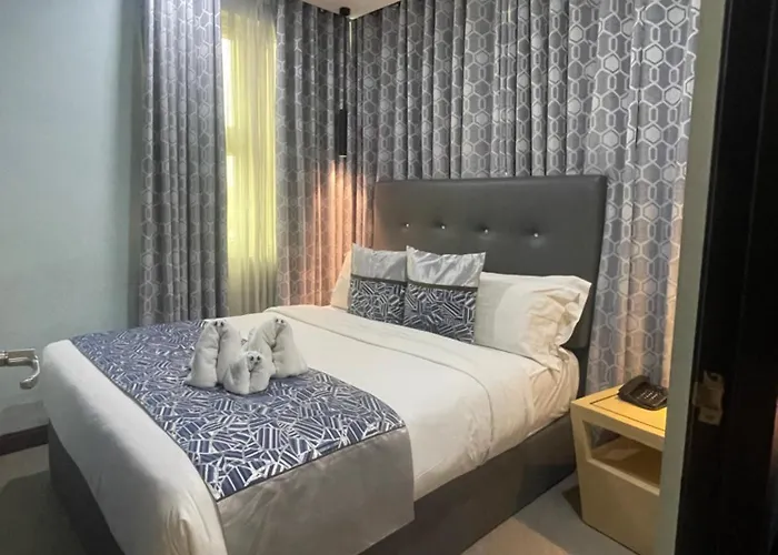 One-Bedroom King Suite